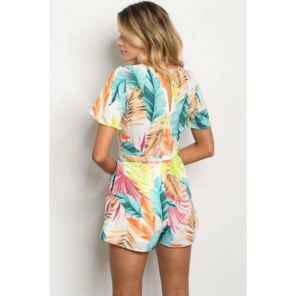 White tropical romper - Picture 3 of 3